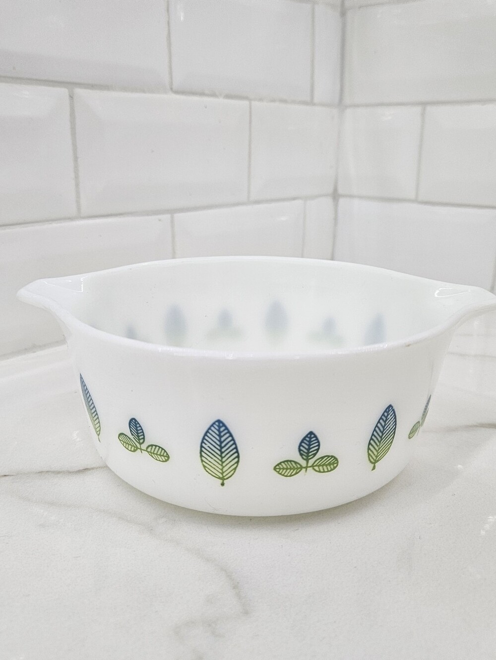 VTG PYREX Blue Green Leaf 472 Promo Serving Dish Casserole 1.5P Cinderell1a 1959